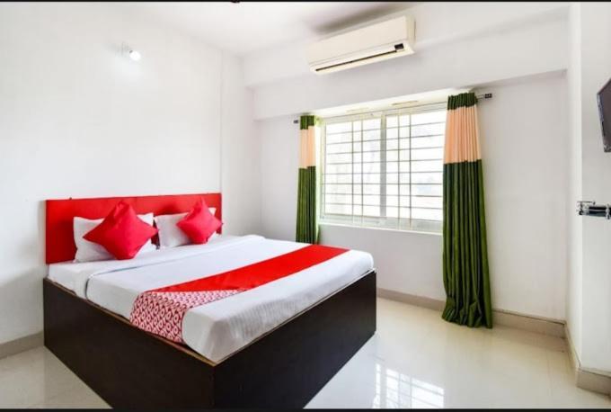 Hotel Crystal Cottage Bhubaneswar Bagian luar foto