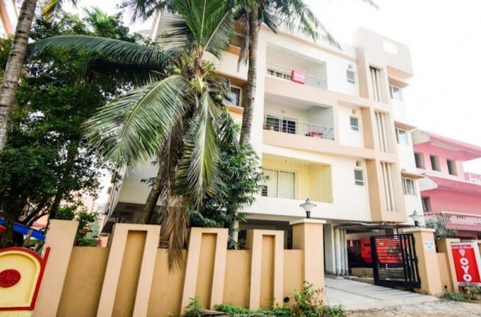 Hotel Crystal Cottage Bhubaneswar Bagian luar foto